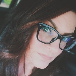 Meet your Posher, Lorriann